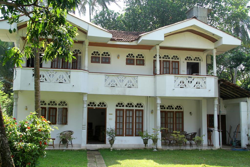 Gudsmith Home Negombo Exterior photo