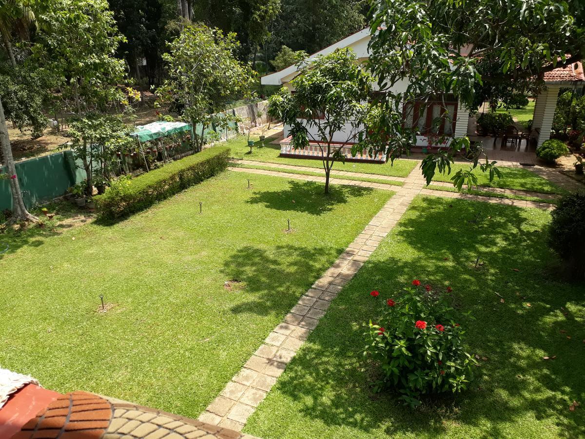 Gudsmith Home Negombo Exterior photo